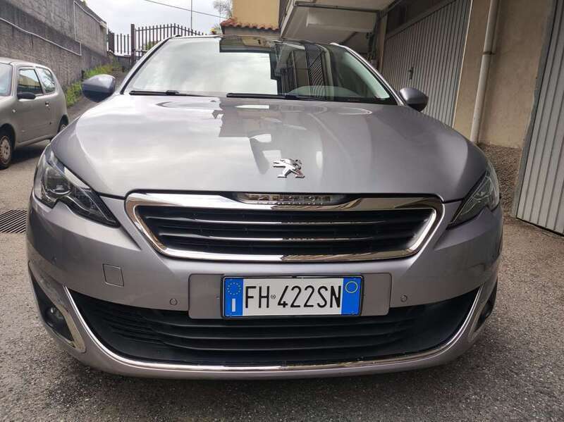 Usato 2017 Peugeot 308 1.6 Diesel 120 CV (12.500 €)