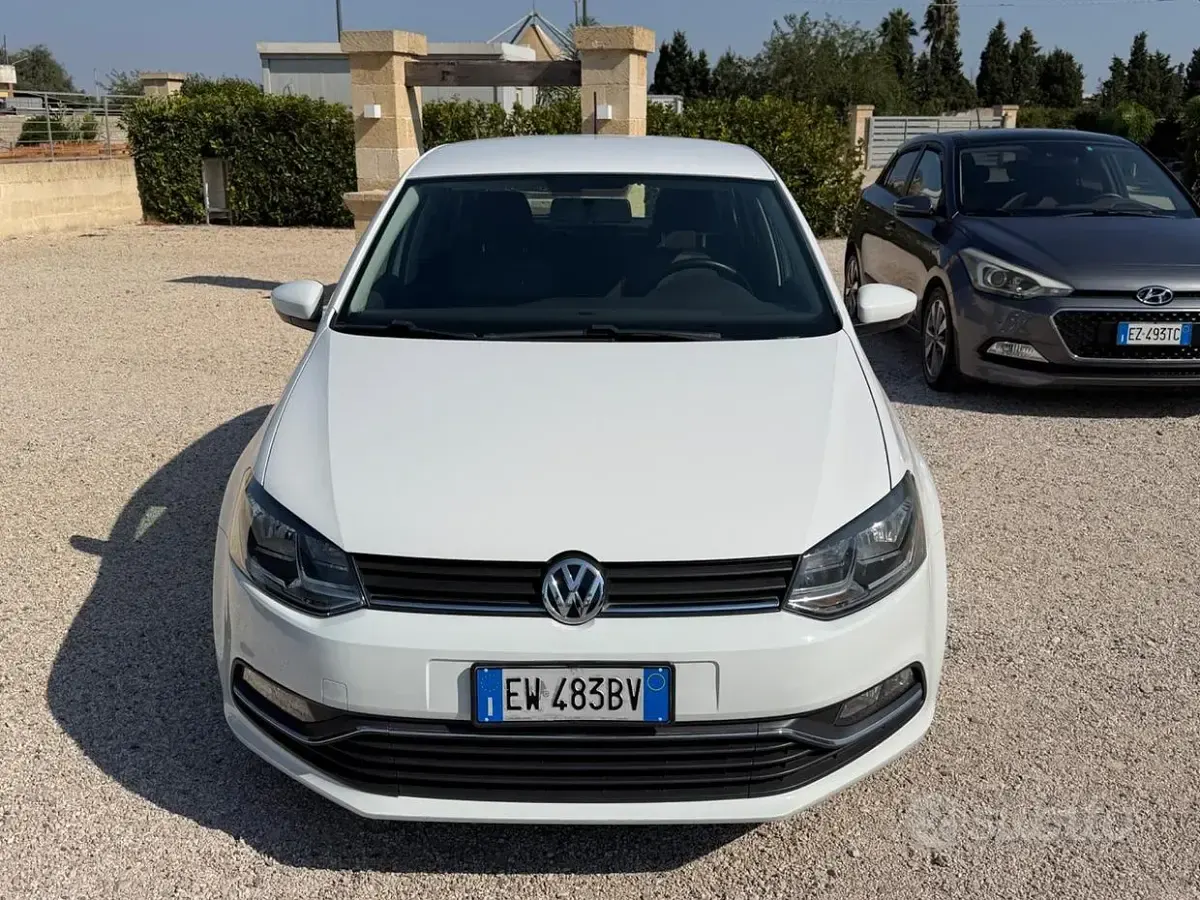 Usata VW Polo Comfortline 75 CV (55 kW) 2014 Bianco Berlina