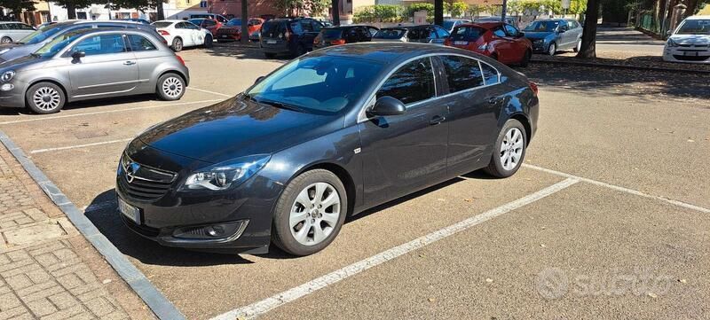 Usata Opel Insignia Business 163 CV (119 kW) 2015 Nero Coupé