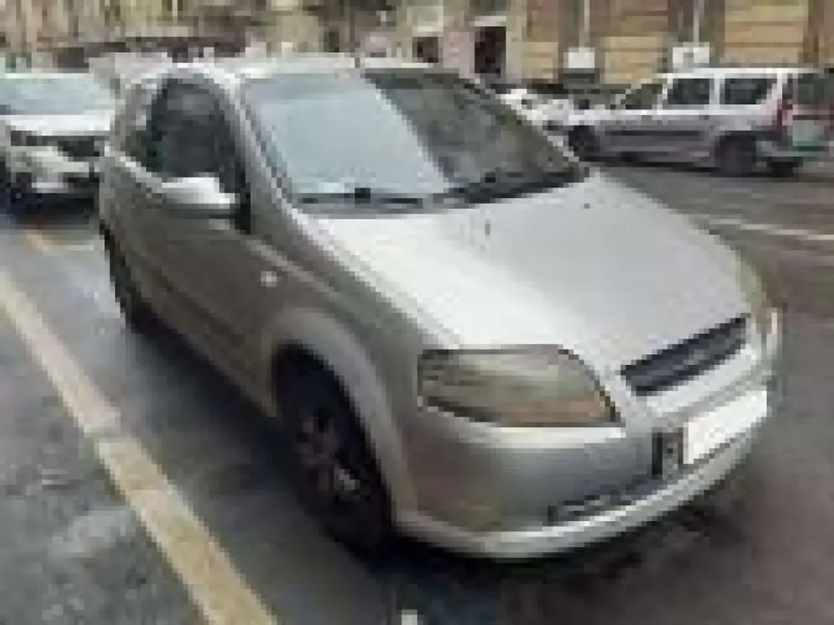Usata Chevrolet Kalos SE 72 CV (52 kW) 2008 Grigio Utilitaria