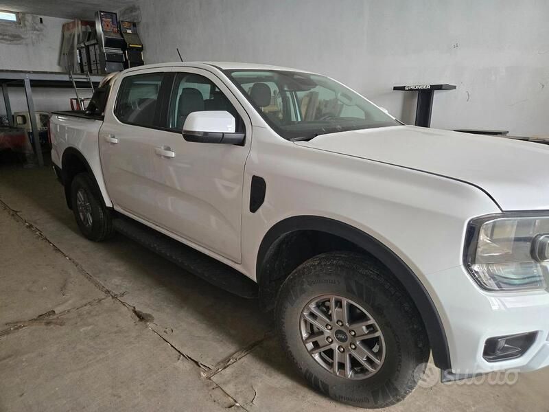 Usata Ford Ranger 170 CV (125 kW) 2024 Bianco Pick-up