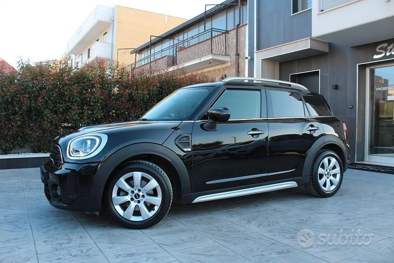 Usata Mini Cooper D Countryman Business 150 CV (110 kW) 2021 Nero SUV