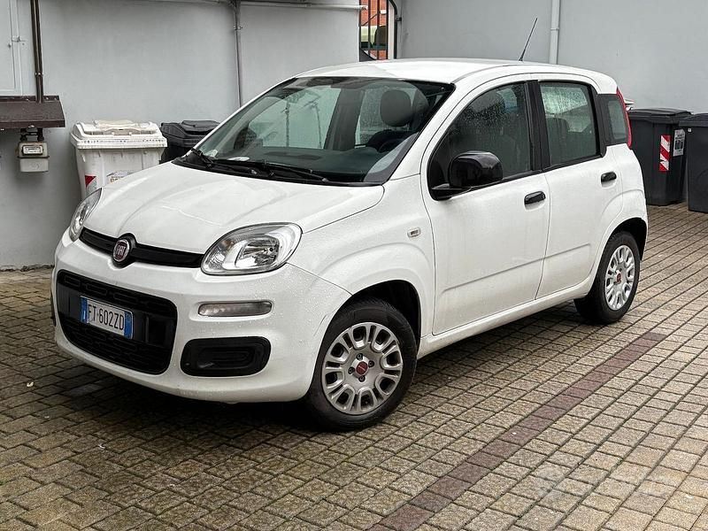 Usata Fiat Panda 69 CV (50 kW) 2019 Bianco Berlina