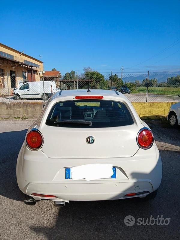 Usata Alfa Romeo MiTo 120 CV (88 kW) 2015 Bianco Utilitaria