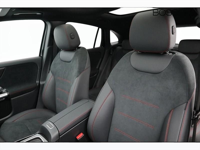 Nuova Mercedes GLA200 AMG Line Premium 150 CV (110 kW) 2025 Nero SUV