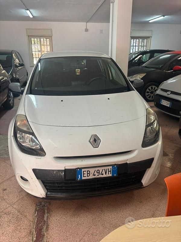 Usata Renault Clio II 2010 Bianco Utilitaria