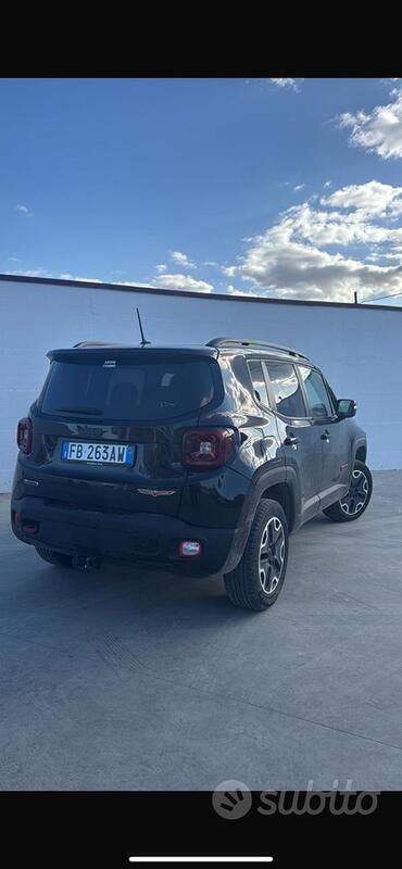 Usata 2016 Jeep Renegade SUV | 10.500 € (Ottimo prezzo) - Immagine 1/4