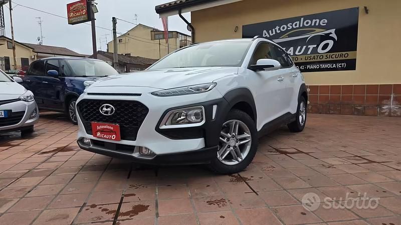 Usata Hyundai Kona Xpossible 115 CV (84 kW) 2019 Bianco SUV