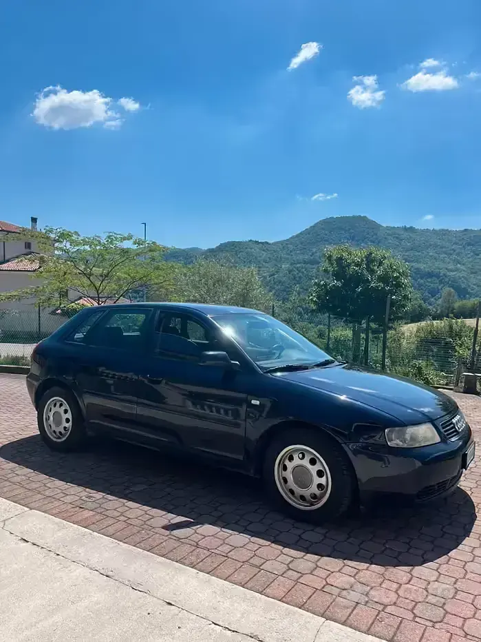 Usata Audi A3 102 CV (75 kW) 2002 Utilitaria