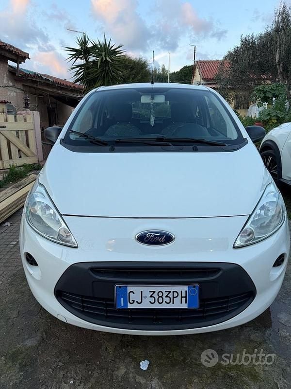 Usata Ford Ka 69 CV (50 kW) 2016 Bianco Utilitaria