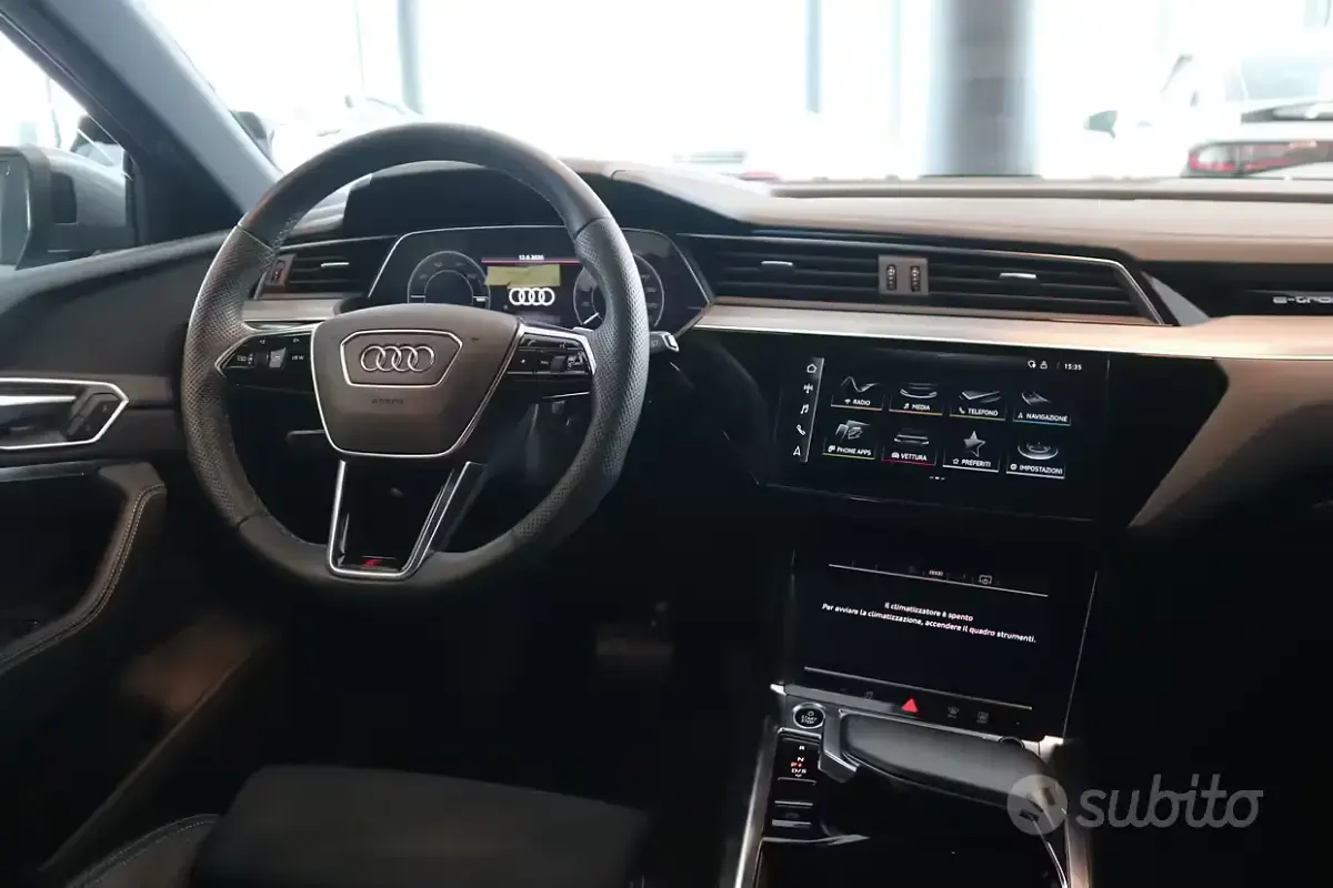 Usata Audi e-tron S-Line 225 kW (307 CV) 2022 Nero SUV