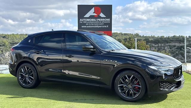 Usata Maserati Levante GranLusso 250 CV (183 kW) 2020 Nero SUV