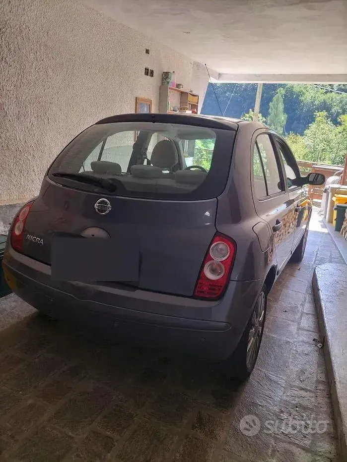 Usata Nissan Micra 80 CV (58 kW) 2008 Grigio Berlina