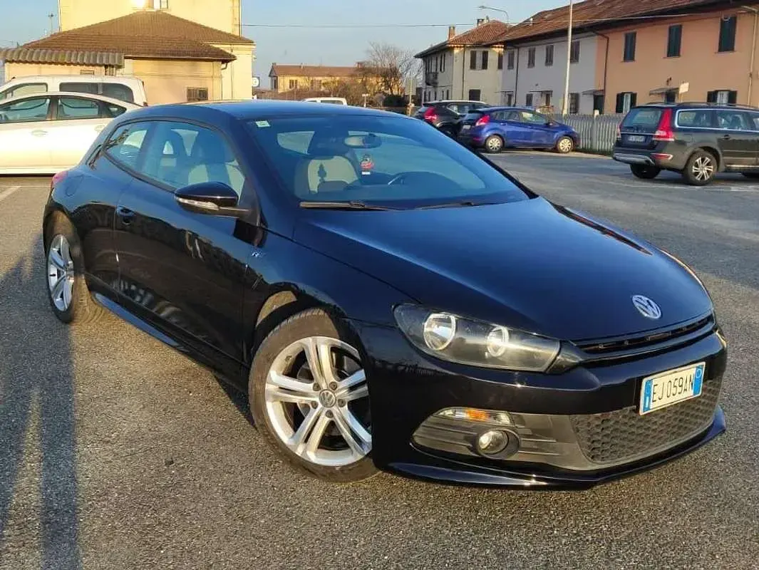 Usata VW Scirocco 160 CV (117 kW) 2011 Nero Coupé