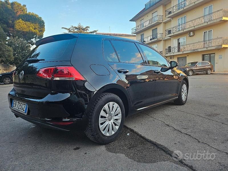 Usata VW Golf VII 105 CV (77 kW) 2014 Nero Berlina