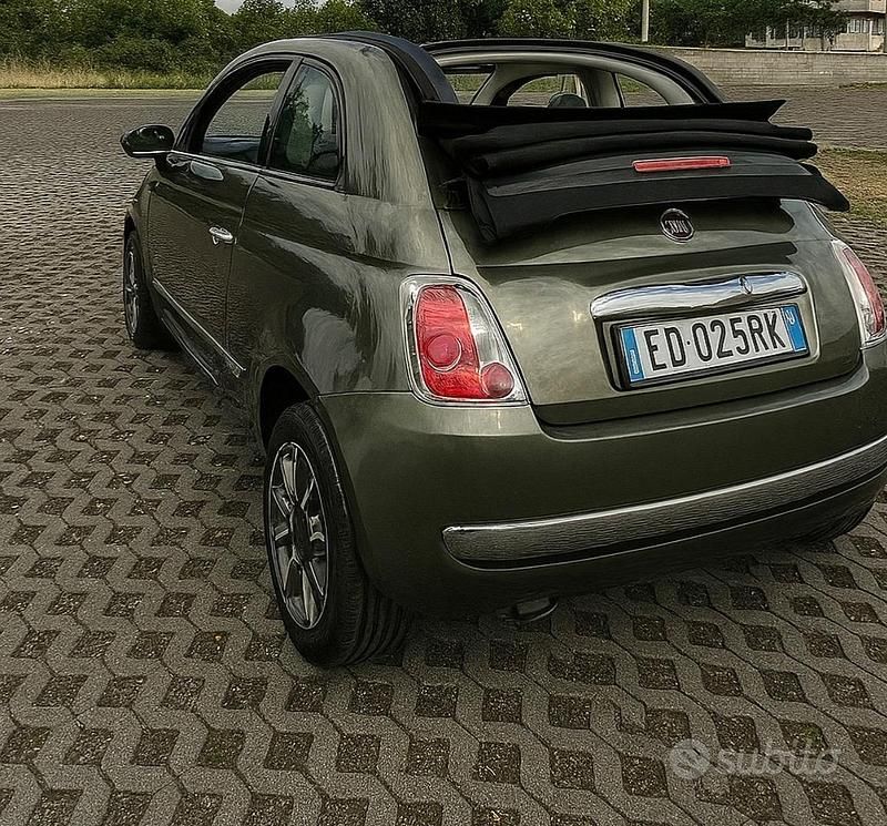 Verde Usata 2010 Fiat 500C Cabrio | 7000 € (Buon prezzo) - Immagine 1/3