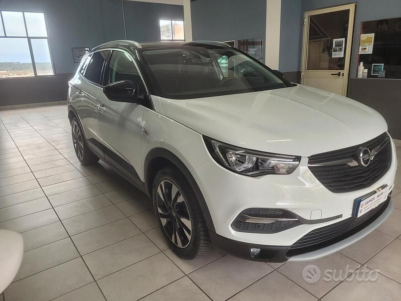 Usata Opel Grandland X Innovation 130 CV (95 kW) 2019 Bianco SUV