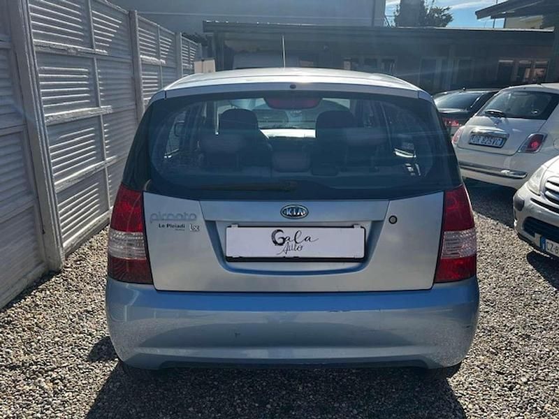 Usata Kia Picanto LX 60 CV (44 kW) 2008 Blu/azzurro Utilitaria