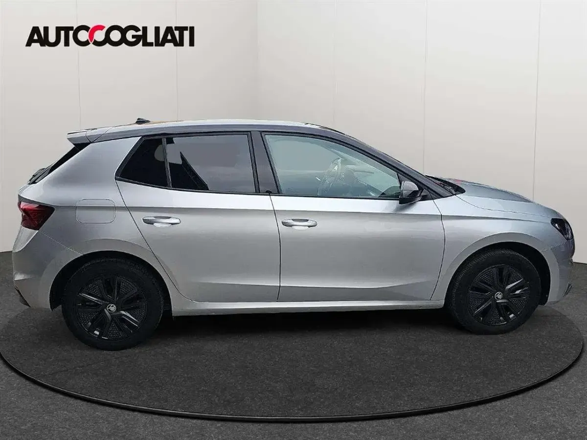 Usata Skoda Fabia 95 CV (69 kW) 2025 Nero Utilitaria