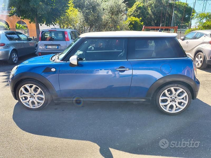 Blu Usata 2009 Mini Cooper D Due volumi | 5800 € (Cara) - Immagine 1/4