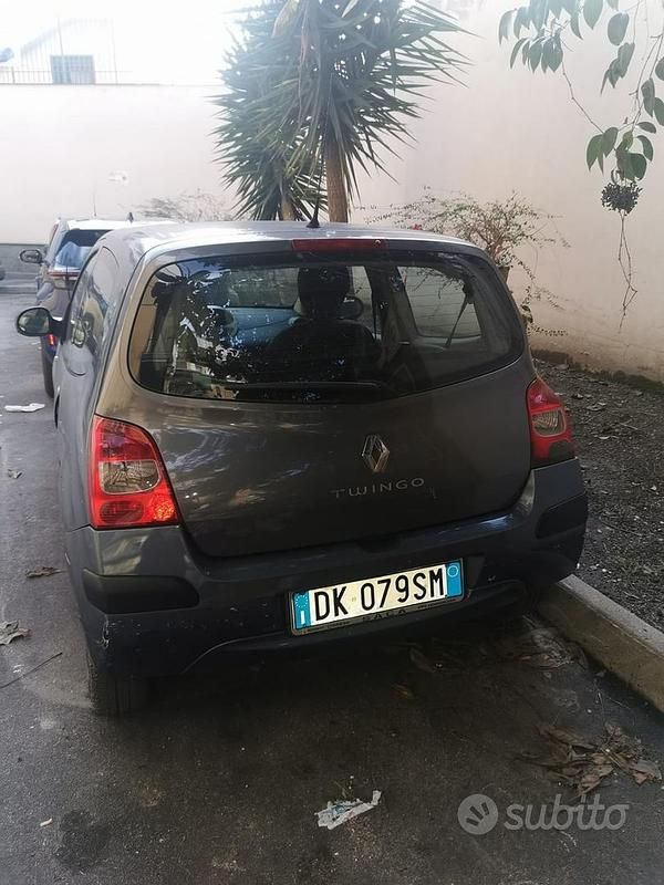 Usata Renault Twingo 64 CV (47 kW) 2007 Grigio Utilitaria