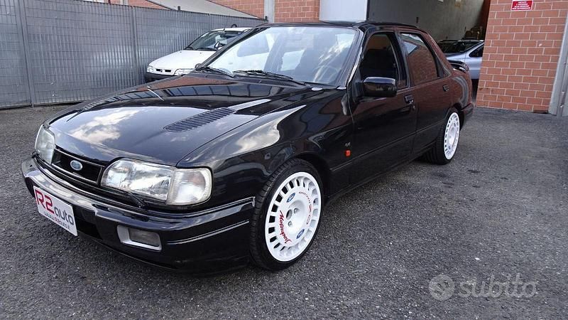Usata Ford Sierra 224 CV (164 kW) 1990 Nero Berlina