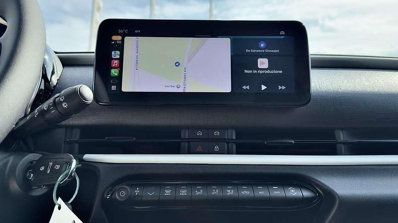 Nuova Fiat 600 136 CV (100 kW) 2026 Bianco SUV