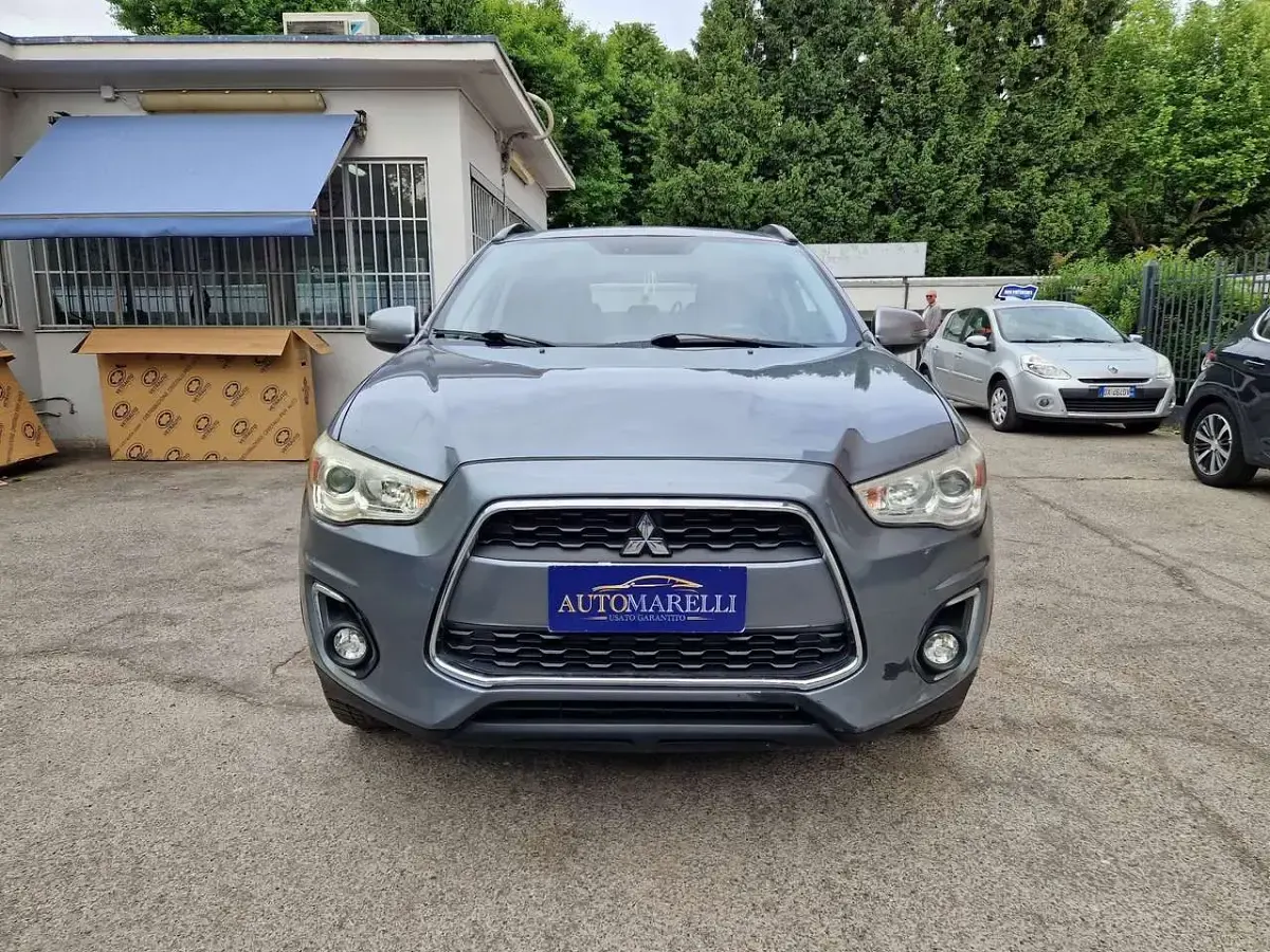 Begagnad Mitsubishi ASX Intense 117 HK (86 kW) 2015 Grå SUV