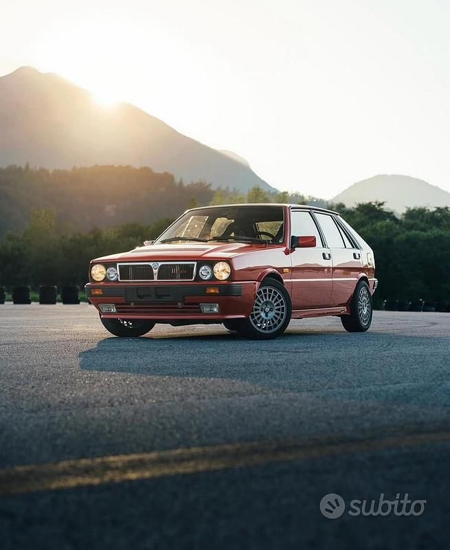 Usata Lancia Delta 140 CV (102 kW) 1991 Rosso Utilitaria
