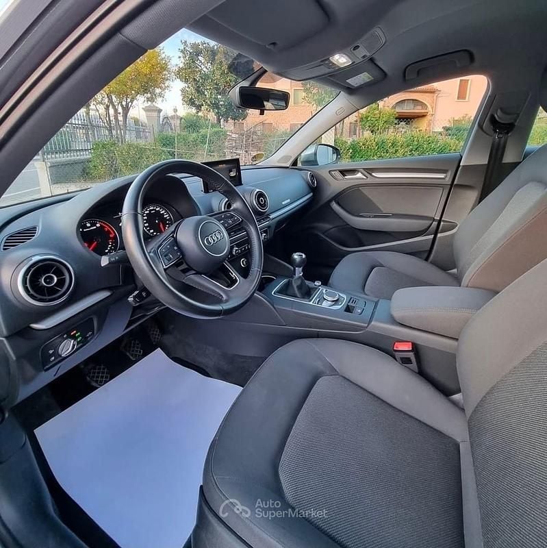 Usata Audi A3 Design 116 CV (85 kW) 2016 Grigio Berlina