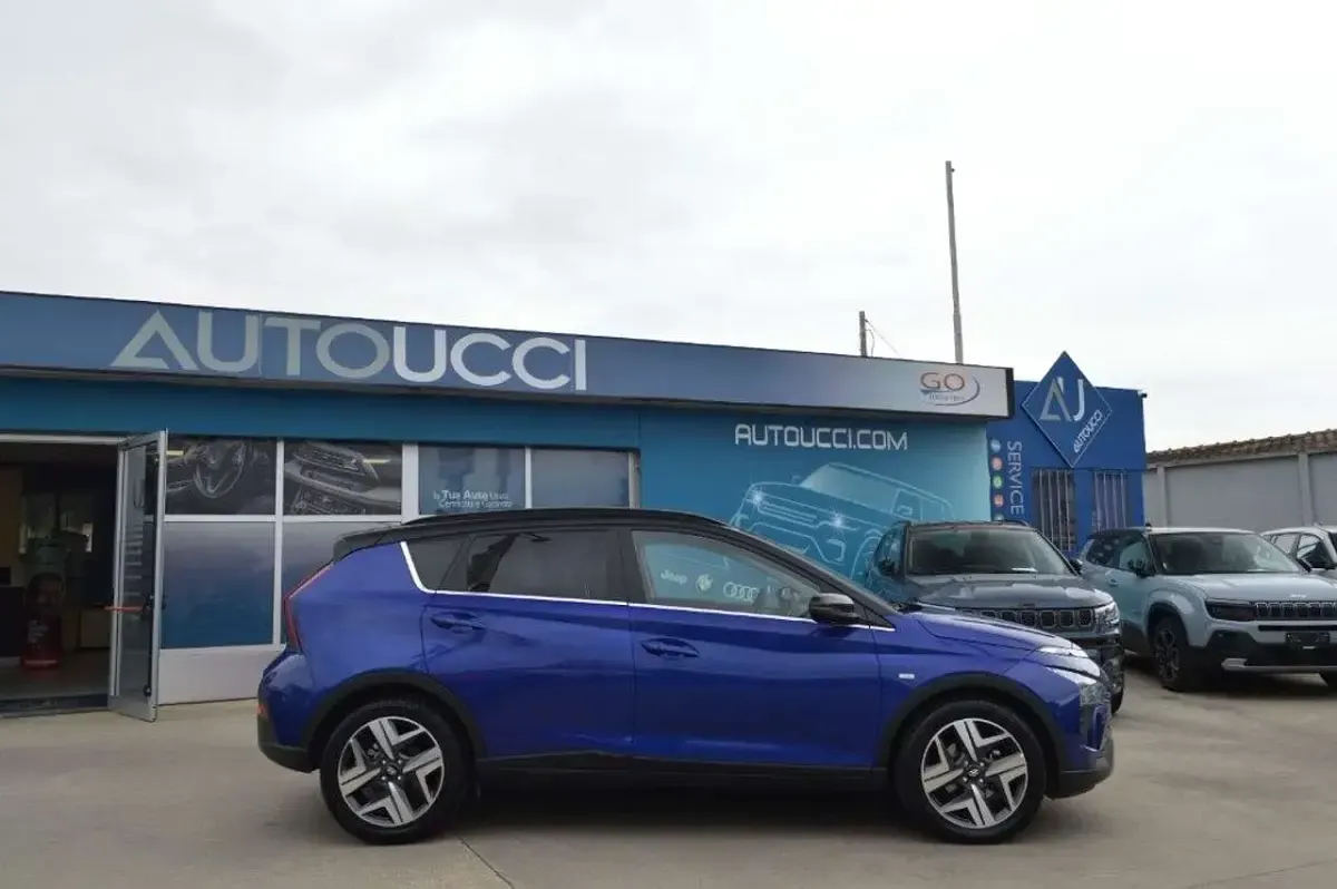 Usata Hyundai Bayon 101 CV (74 kW) 2021 Intense blue SUV