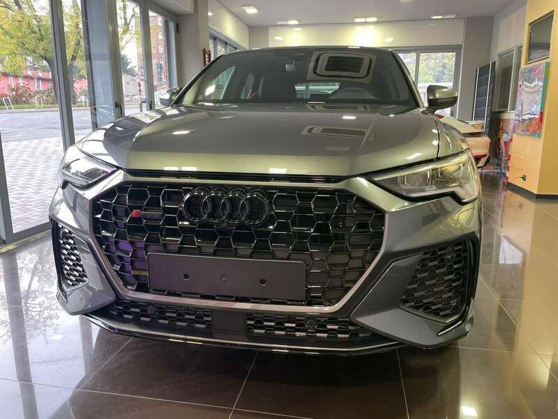 Usata Audi RS Q3 Sportback 400 CV (294 kW) 2022 Grigio SUV