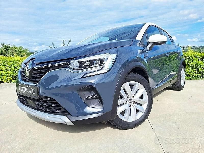 Usata Renault Captur Zen 101 CV (74 kW) 2020 Blu SUV
