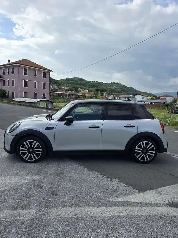 Usata Mini Cooper S Essential 178 CV (130 kW) 2021 Utilitaria