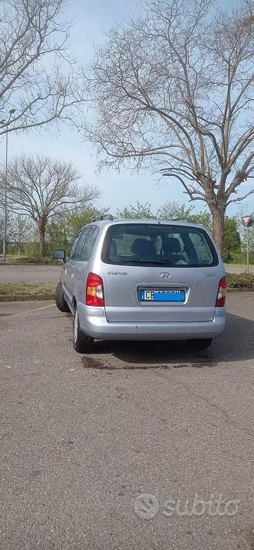 Usata Hyundai Trajet 2002 Monovolume
