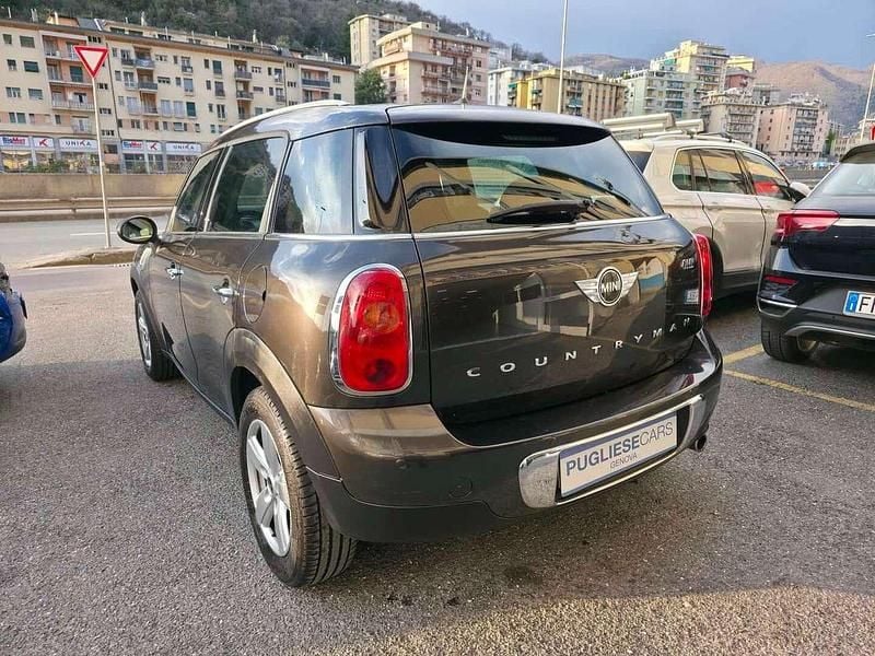 Usata Mini One Countryman 98 CV (72 kW) 2016 Marrone SUV