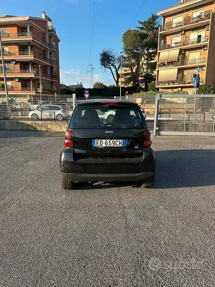 Usata Smart ForTwo Coupé 54 CV (39 kW) 2010 Nero Coupé
