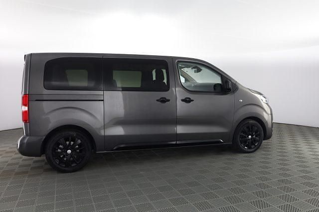 Usata Toyota Proace Verso Edition 176 CV (129 kW) 2024 Grigio Station wagon