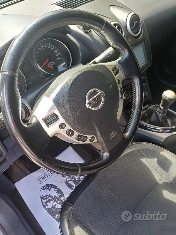 Usata Nissan Qashqai 2014 Grigio SUV