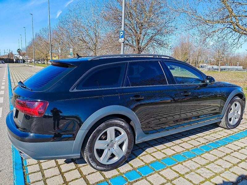 Usata Audi A6 Allroad 190 CV (139 kW) 2018 Nero Station wagon