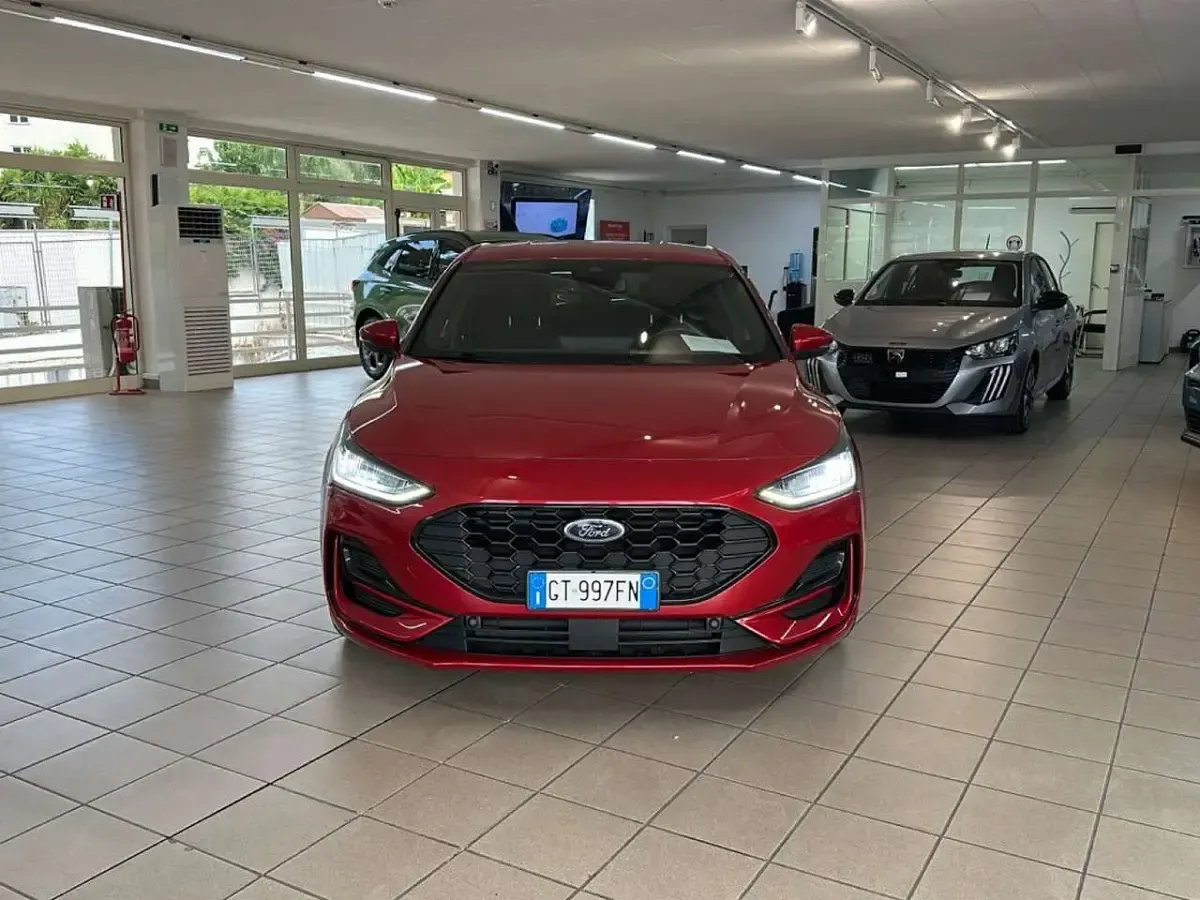 Usata Ford Focus ST-Line 125 CV (91 kW) 2024 Rosso Berlina