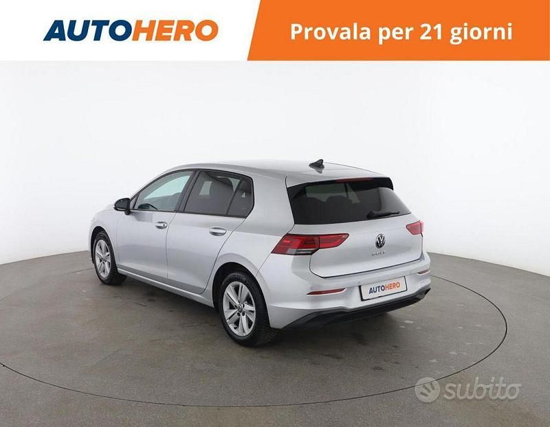 Usata VW Golf VIII Life 150 CV (110 kW) 2020 Grigio Berlina