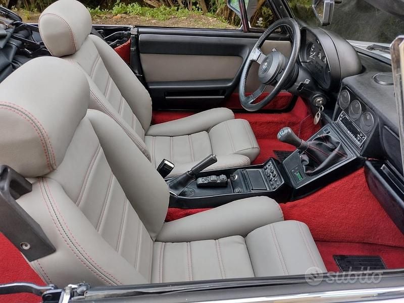 Usata Alfa Romeo Spider Quadrifoglio Verde 1987 Grigio Cabrio