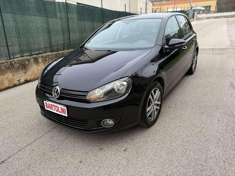 Usata VW Golf VI Comfortline 105 CV (77 kW) 2010 Nero Utilitaria