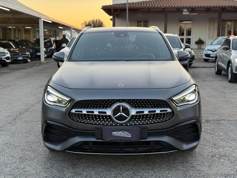 Usata Mercedes GLA200 Premium 150 CV (110 kW) 2023 Grigio SUV