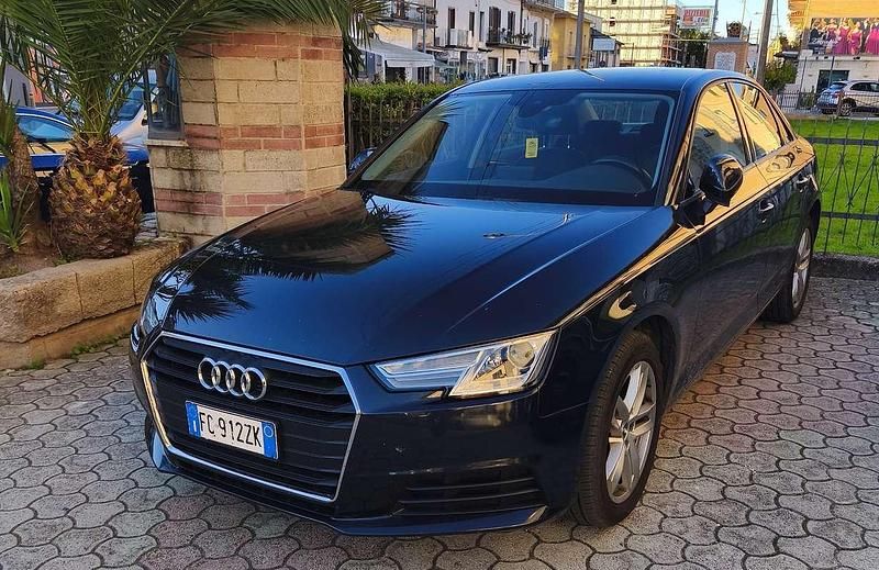 Usata Audi A4 Business 150 CV (110 kW) 2016 Berlina