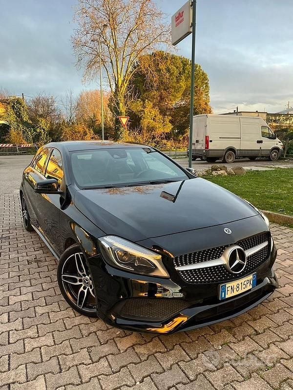 Usata Mercedes A200 Premium 136 CV (100 kW) 2018 Nero Utilitaria