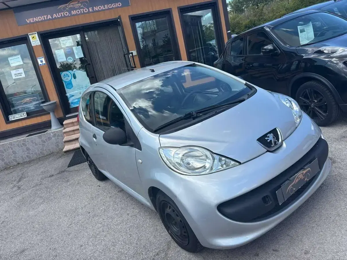 Usata Peugeot 107 68 CV (50 kW) 2007 Other Utilitaria