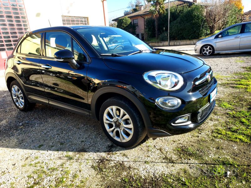 Nero Usata 2016 Fiat 500X SUV | 10.900 € (Buon prezzo) - Immagine 1/4