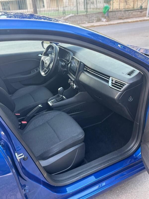 Usata Renault Clio V Zen 91 CV (66 kW) 2021 Blu Berlina